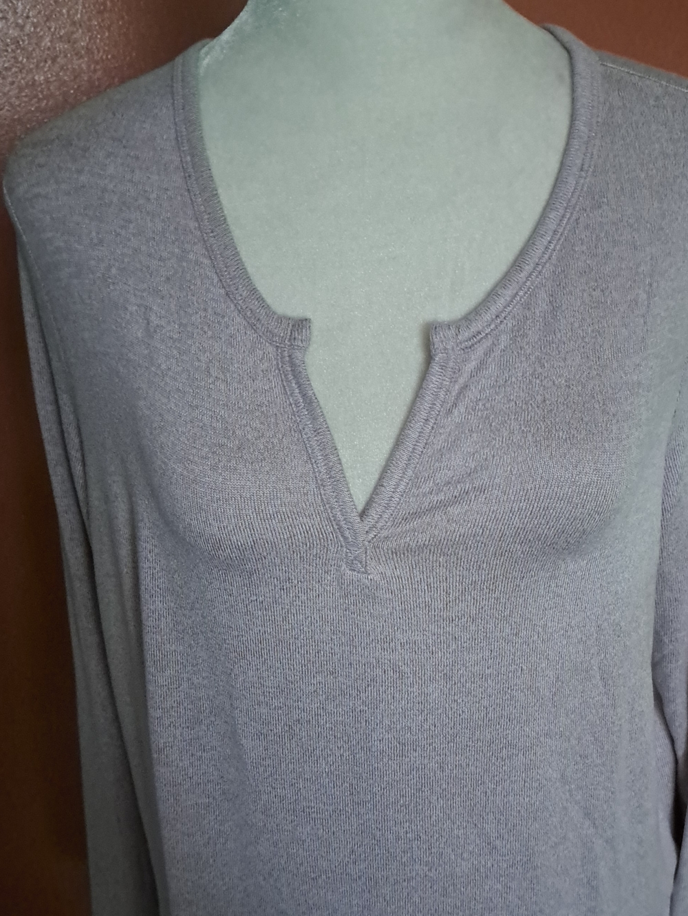GAP Women's Long Sleeve Split V-Neck Top - Light Purple
